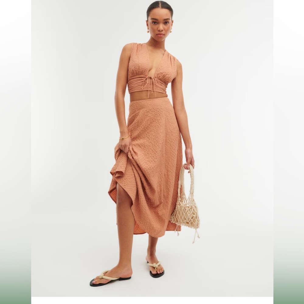 Abercrombie Textured Flowy Maxi Skirt